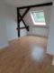 helle Dachgeschosswohnung mit französischen Balkon - Wohnzimmer